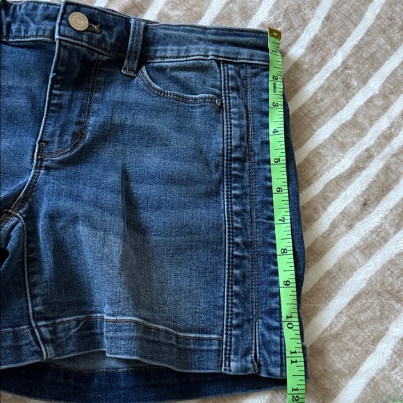 White House Black Market Dark Blue Denim Shorts - Picture 6 of 6